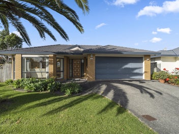 2 Gunner Drive, Te Atatu Peninsula, Auckland