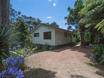 4 Crescent Road, Parnell, Auckland