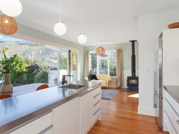 82 Nayland Street, Sumner, Christchurch