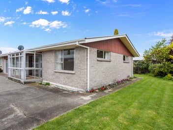 2/14 Glover Crescent, Blenheim