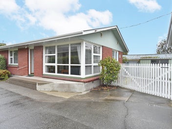 381B Main North Road, Redwood, Christchurch
