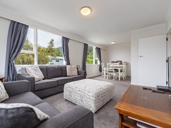 14/14 Miro Street, Eastbourne, Lower Hutt
