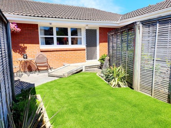 346/44 Stanaway Street, Hillcrest, Auckland