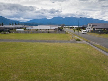 7 Acheron Way, Te Anau, Te Anau