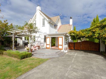 8 Wharerangi Road, Tamatea, Napier