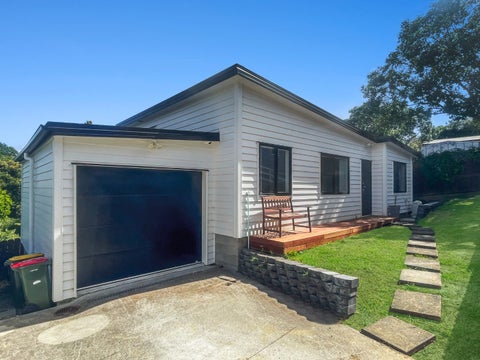 29 Judkins Crescent, Cockle Bay, Auckland
