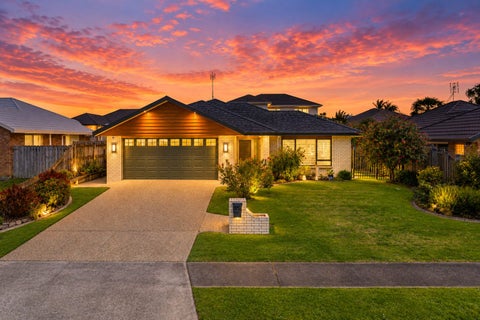 17 Norm Pellow Drive, Manurewa, Auckland