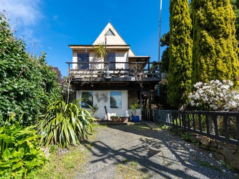 7 Slant Street, Careys Bay, Port Chalmers