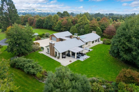 32 Tirohanga Road, North Taieri, Mosgiel