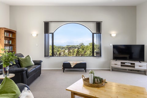 22 Edgewater Place, Blenheim
