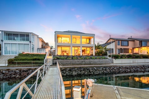 36 Rue D' Amarres, GULF HARBOUR, WHANGAPARAOA