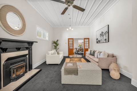 702 Avenue Road West, Saint Leonards, Hastings
