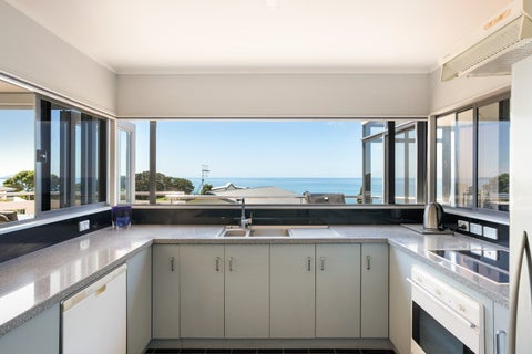 431 Onemana Drive, Onemana, Whangamata