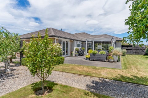 59 Armstrong Avenue, Carterton
