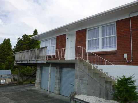 2/115 Target Road, Wairau Valley, Auckland
