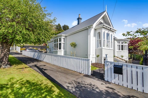 30 Hobson Street, Saint Clair, Dunedin