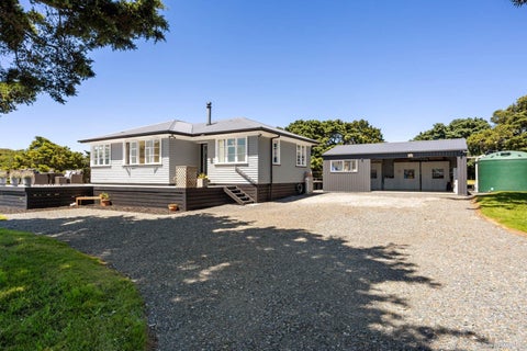 1423 Awhitu Road, Pollok, Pollok