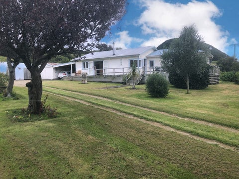 1550 Coast Road, Pongaroa