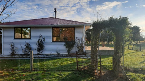 682 Old Port Road, Warepa