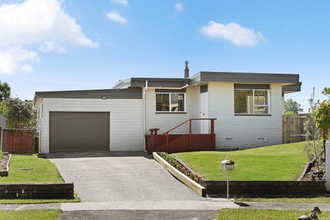 17 Ridgeway Place, Glenview, Hamilton