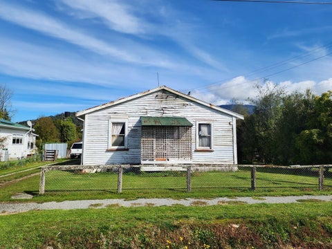 20 Brodie Street, Blackball, Greymouth