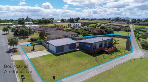 24 Omana Avenue, Helensville