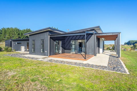 9 Kristin Place, Manakau, Waikawa Beach