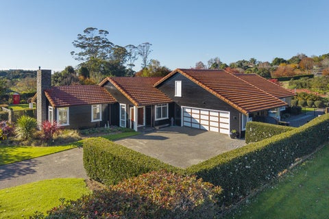 14R WAIOROI PLACE, Tauranga