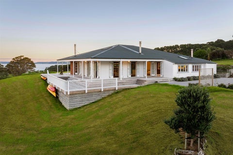 203 Cape Rodney Road, Leigh, Leigh