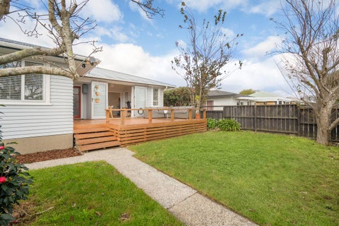 15A Queen Road, Bellevue, Tauranga