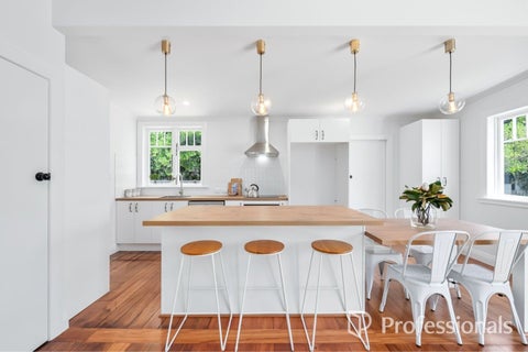 1-2/6 Pohutukawa Street, Woburn, Lower Hutt