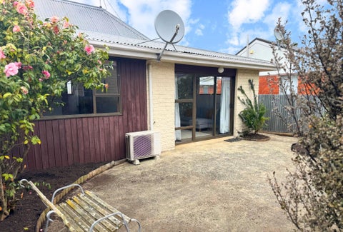 43D Law Street, Caversham, Dunedin