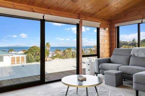 7A Zita Avenue, Matakatia, Whangaparaoa