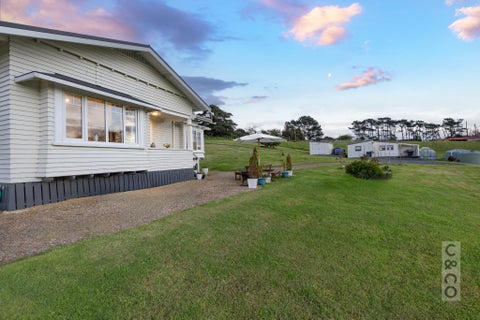 100 Evans Road, Helensville