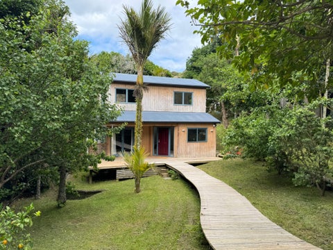 1 Te Toki Road, Ostend, Waiheke Island