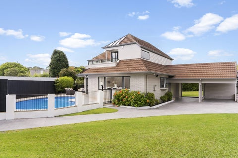 10 Springfield Street, Forrest Hill, Auckland