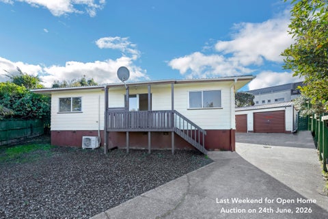 5 Edgware Road, West Harbour, Auckland