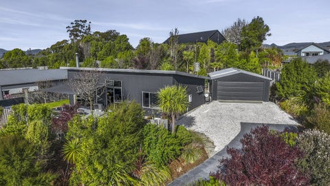 31 Les Wakefield Road, Mapua