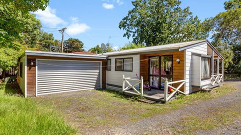 2/234 Wairau Road, Wairau Valley, Auckland