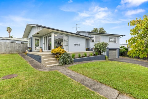 9 Roadley Avenue, Sunnyhills, Auckland