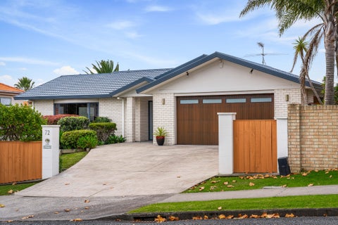 72 Marina View Drive, West Harbour, Auckland