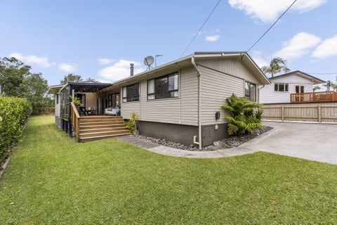 8 Karaka Road, Whenuapai, Auckland