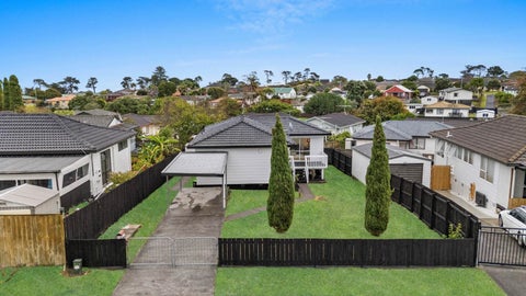 2/14 Silver Creek Road, Weymouth, Auckland