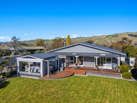 11 School Road, Riverlands, Blenheim