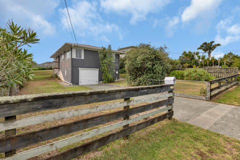 57 Ruakaka Beach Road, Ruakaka