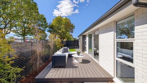 2/157 Yaldhurst Road, Sockburn, Christchurch