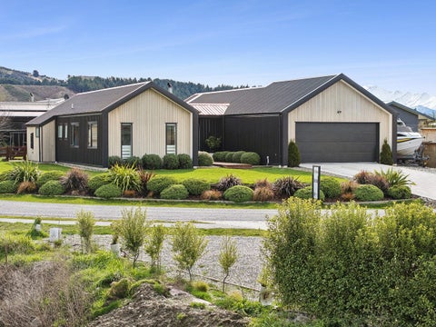17 Cooper Crescent, Cromwell