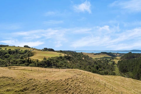 54 Te Kanae Road, South Head