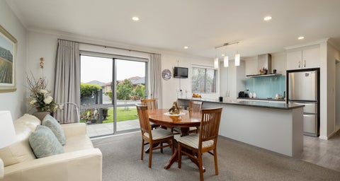 9 Korari Grove , Redwoodtown, Redwoodtown