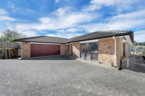 115 Bushlands Park Drive, Albany, Auckland